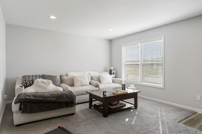 Photo - 14732 Verona Lks Psge