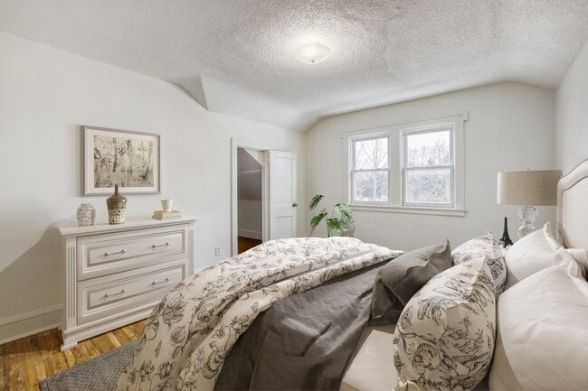 Photo - 3511 N 6th St