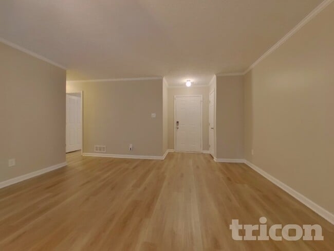 Photo - 1509 Sugarplum Pl SW