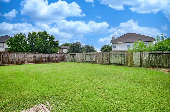 Building Photo - 20903 Hamlet Ridge Ln
