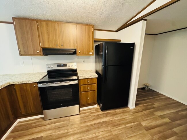 Photo - 564 Misty Glen Dr