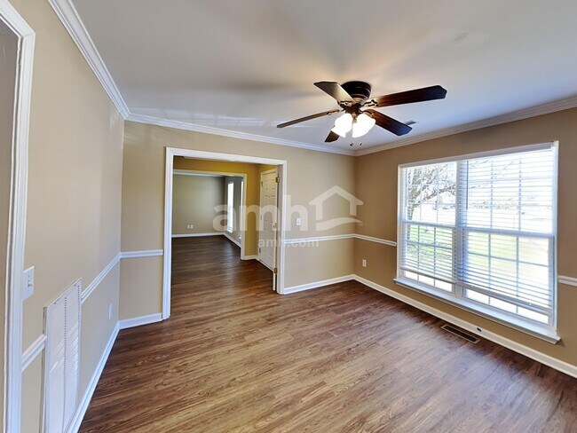 Photo - 1804 Lowell Ct