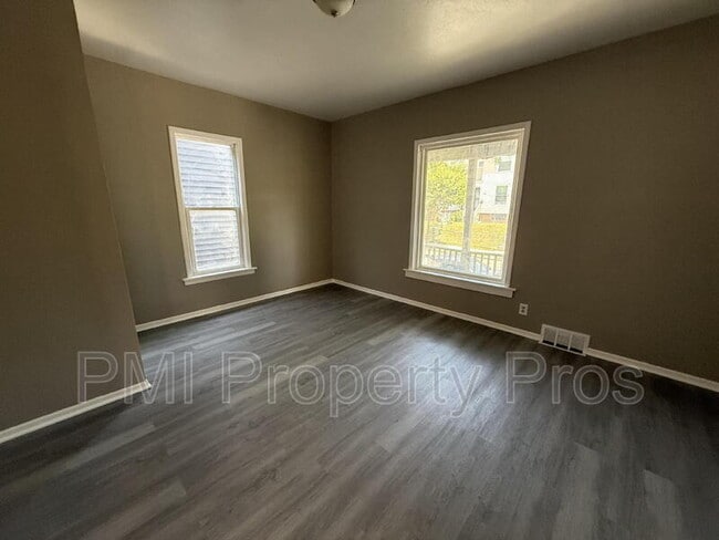 Photo - 1943 N 38th St