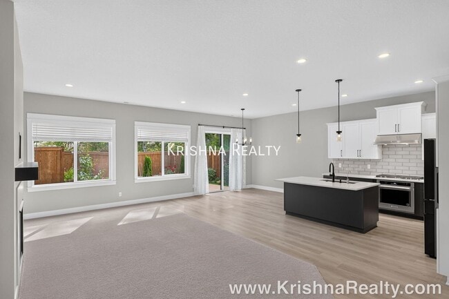 Photo - 15676 NW Raywood Ln