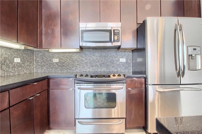 Photo - 507 Sabine St Unit 602