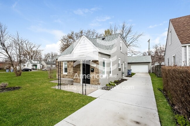 Photo - 12411 Georgiana Ave