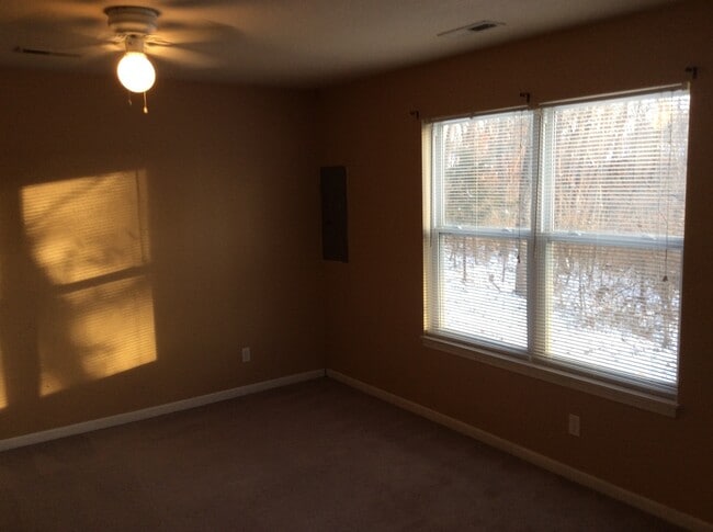 Photo - Godas Circle 5304-06 Unidad 5304