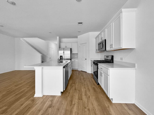 Photo - Free Month Special – Move In Today and Sav...