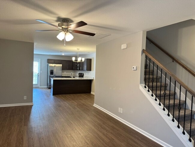 Photo - Luxury Living at its best! 2 Bed 2 1/2 Bath Townhome near Downtown!