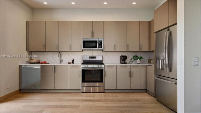 Photo - 19410 SW 125th Ave