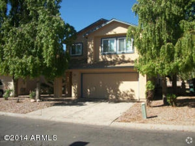 Building Photo - Chandler 3 bedroom with Large Backyard! Rental