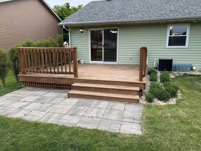 Photo - 1210 -1212 Prairie Ave