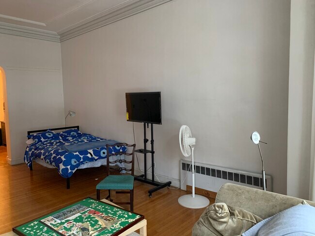 Photo - 295 Commonwealth Ave