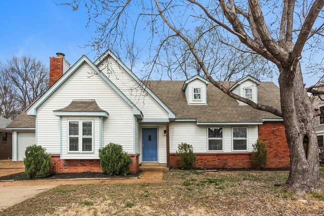 Building Photo - 6070 Halstead St