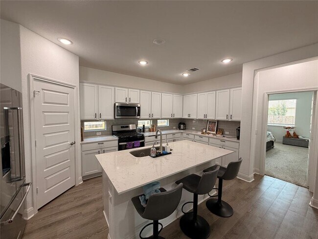 Photo - 18017 Stefano Dr