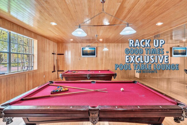 Photo - 2881 N Oakland Forest Dr Unidad 212