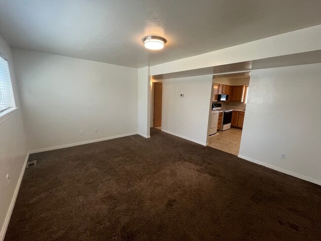 Building Photo - 171 E 850 S Unit 171