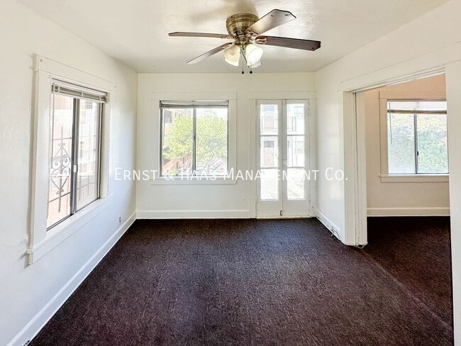 Photo - 1618 E 4th St