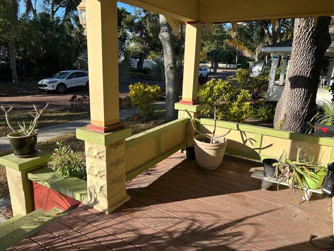 Photo - 2535 2nd Ave N