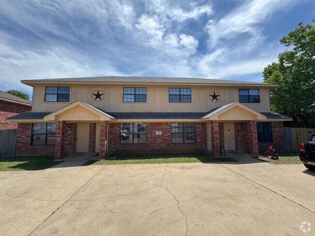 Building Photo - 1106 Lansberry Ct Unit # A Rental