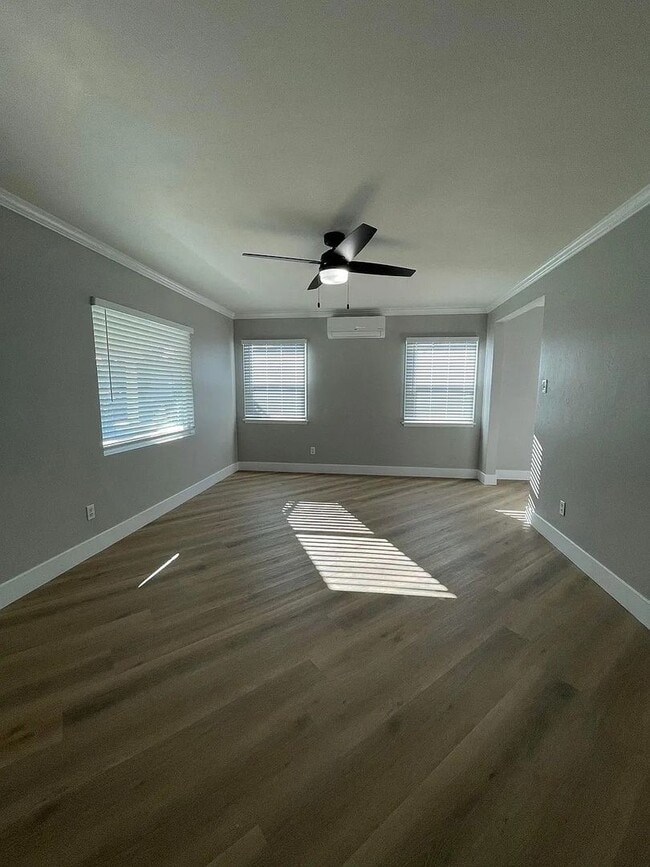 Photo - Multi Generation Home 4 Bedroom 3 Bath