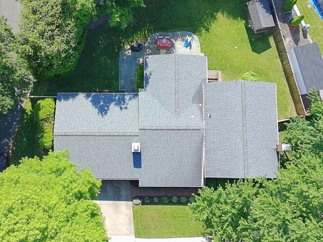 Photo - 8097 Winding Way Ct