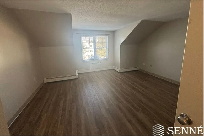 Building Photo - 65 Frank's Ln Unit 406