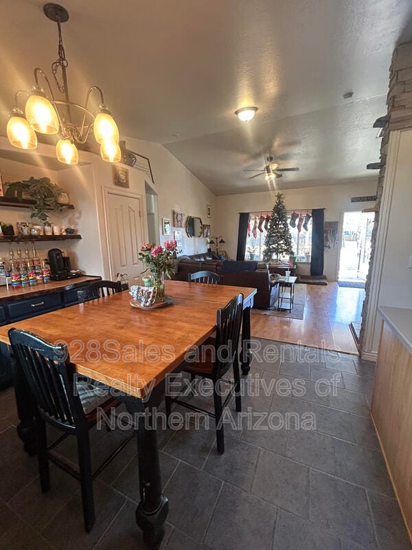 Photo - 81 Seneca Dr