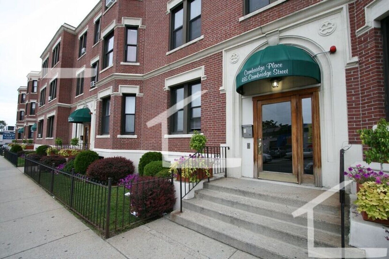 2bed in Allston is available on 9/1 - 2bed in Allston is available on 9/1