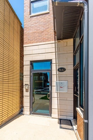 7642 W Belmont Ave Unit 2