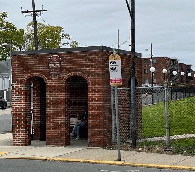 Photo - 1000 Governors Dr Unit 20