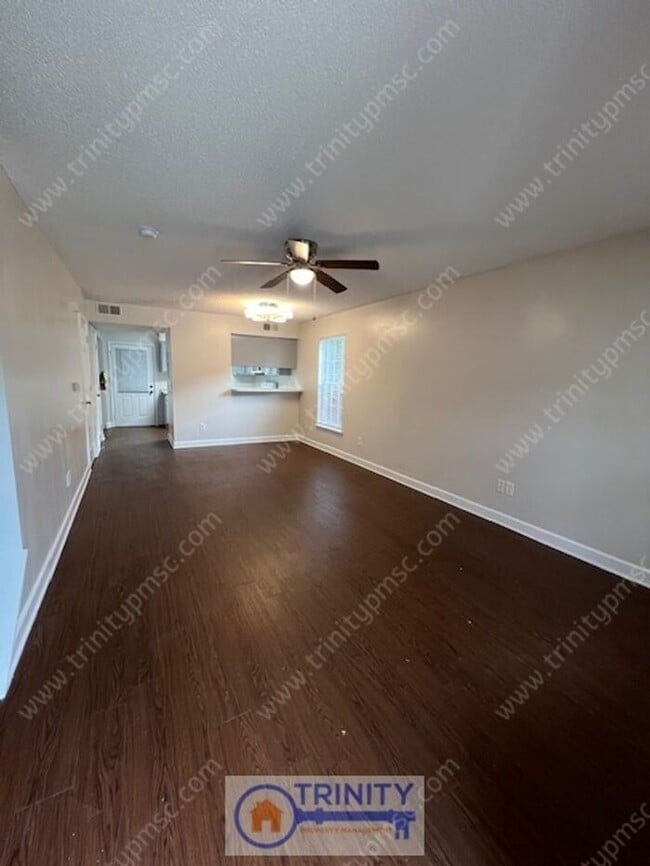 Photo - Cute TWO STORY Town Home!
