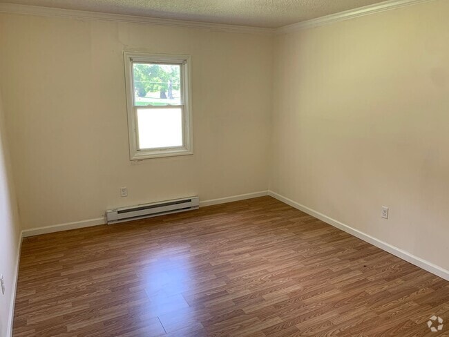 Building Photo - Main1212 A-B-C Unit Apt A