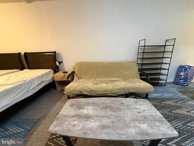 2141 I St NW Unit 109