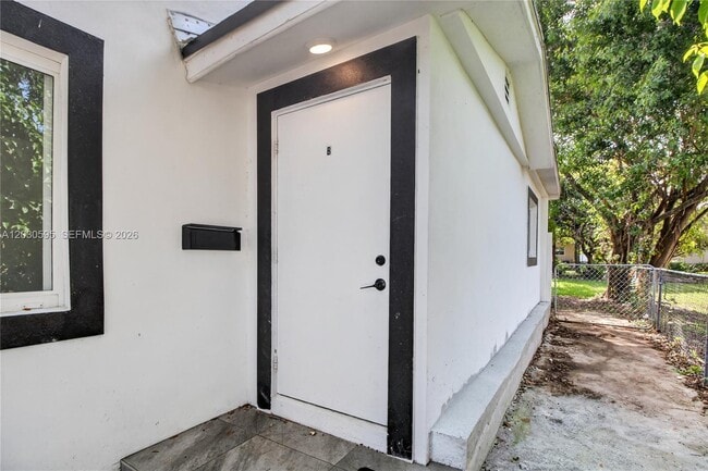 Building Photo - 428 NW 97th St