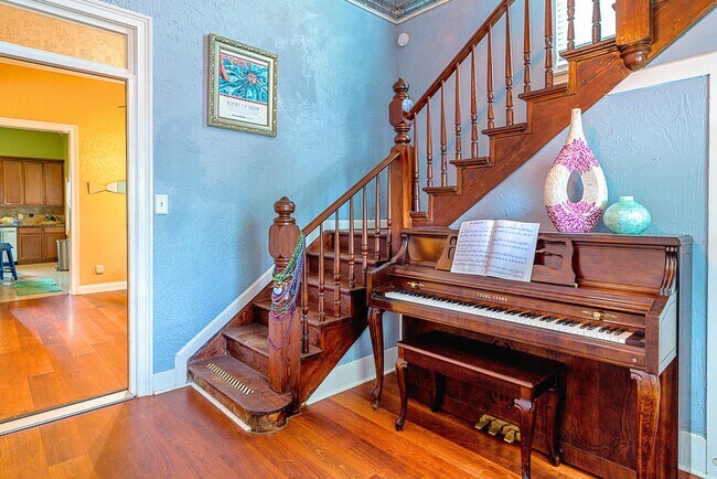 Photo - 2001 36th St