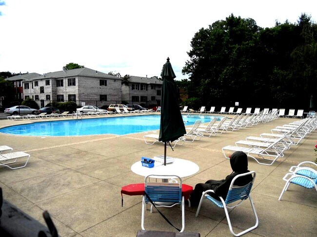 Photo - 26 Lake Shore Ter Unit 2