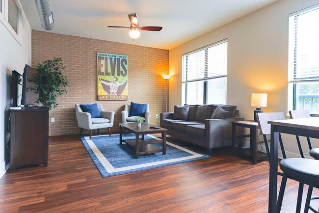 Photo - 235 S Delaware St Unit SI ID1596533P
