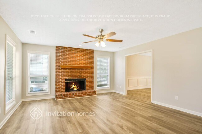 Photo - 3272 Summit Glen Dr