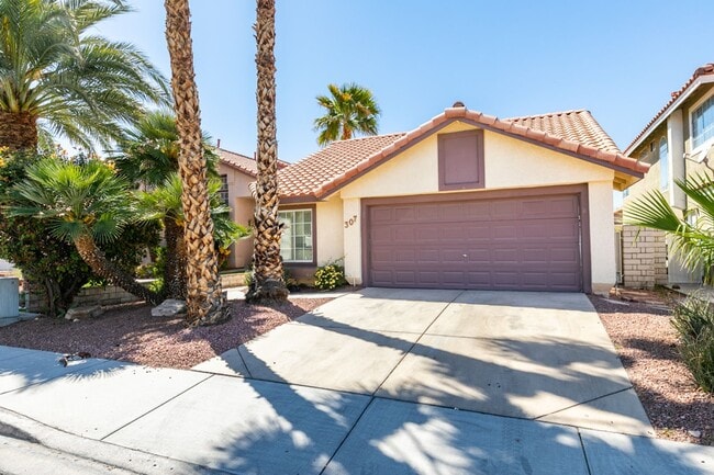 Photo - Cozy 3 bedroom single story house in Green Valley