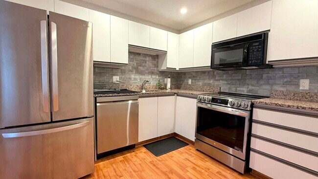 Photo - 3920 Mystic Valley Pkwy Unit 1105