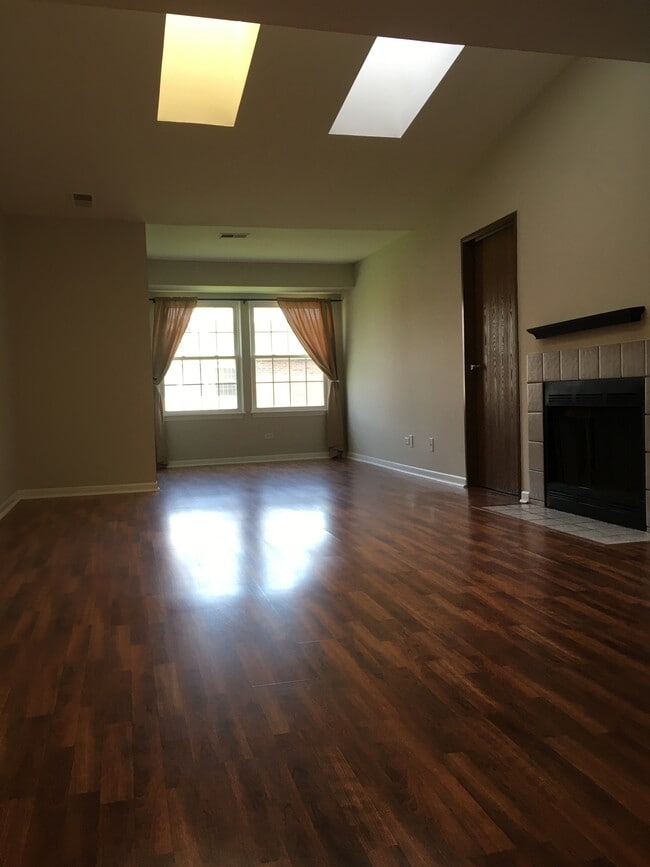 Photo - 1374 E Wyndham Cir Unit 202