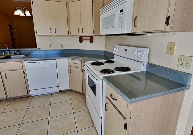 Photo - 2772 Sweet Springs St