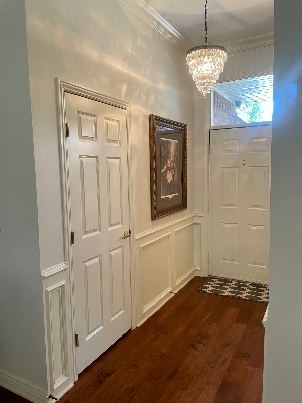 Photo - 1027 E Broadview Dr