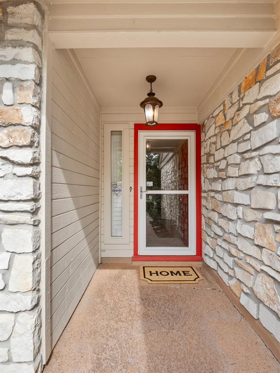 6109 Grass Hollow