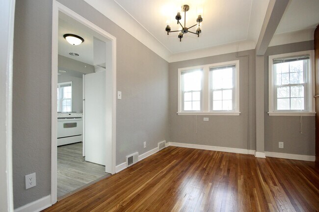 Photo - 1278 Sargent Ave