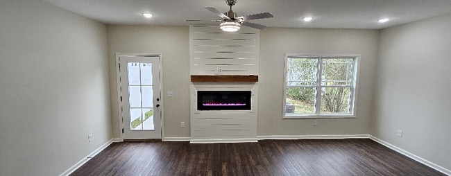 Photo - 296 Locust St