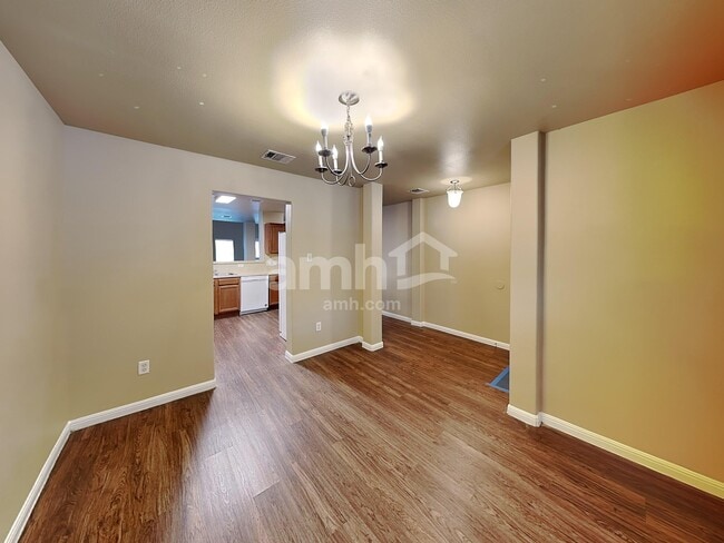 Photo - 3723 Holden Ct