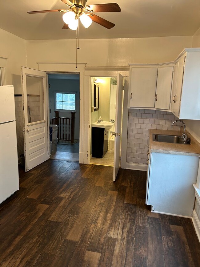 Photo - 3 Bedroom house one bath with den in Danville, IL