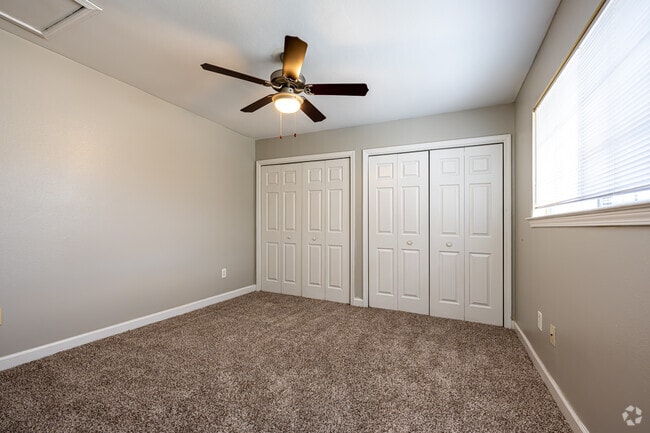2BR, 1.5BA - 1,050SF - Primary Bedroom